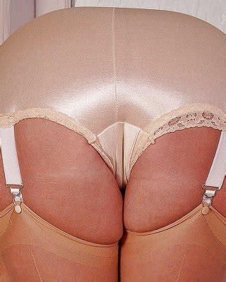 Girdles Bras Corselets And Nylons Porn Pictures XXX Photos Sex Images 1783323 PICTOA