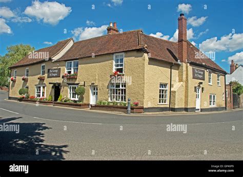 Fordwich Kent George & Dragon Pub England Stock Photo - Alamy