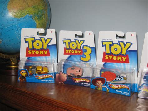 Dan The Pixar Fan Toy Story Hot Wheels Character Cars Collection