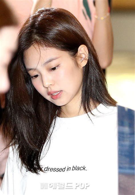 M Nh N Kpop Hot Nh T Big C Dispatch Khen L N M Y V M N Khoe Eo T T I S N Bay Jennie