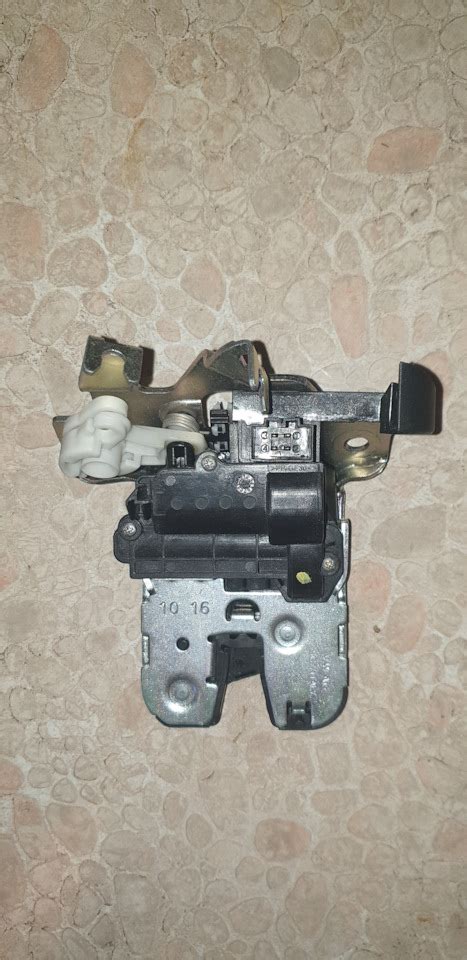 3G0827503A VAG | Запчасти на DRIVE2