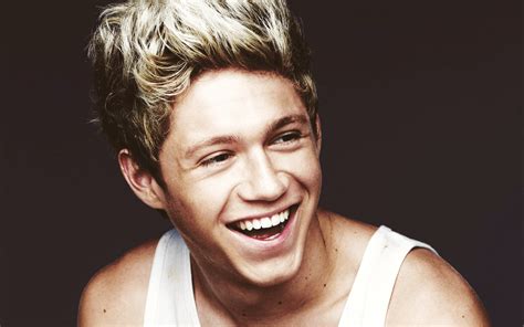 Niall Horan Laptop Wallpapers Wallpaper Cave