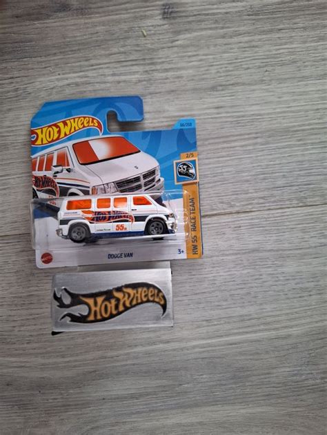 Hot Wheels HW 55 Race Team 2023 Dodge Van 2 5 Kaufen Auf Ricardo
