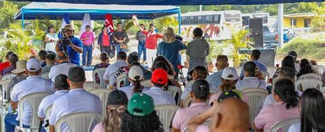 Entregan Viviendas En La Urbanizaci N Flor De Pino En Celebraci N Al