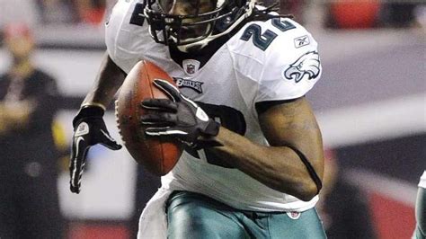 AP: Falcons acquire Asante Samuel from Eagles - Newsday