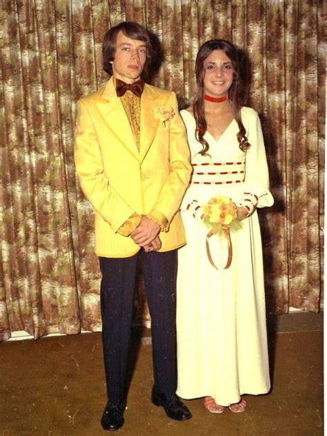 40 Cool Pics Of The 70s Prom Couples ~ Vintage Everyday