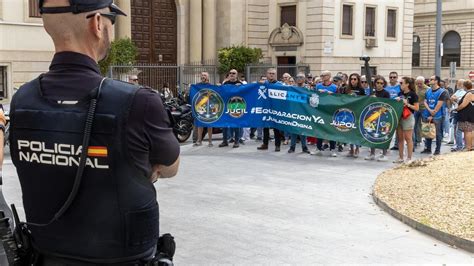 JUSAPOL POLICÍAS ALICANTE Policías y guardias civiles piden la