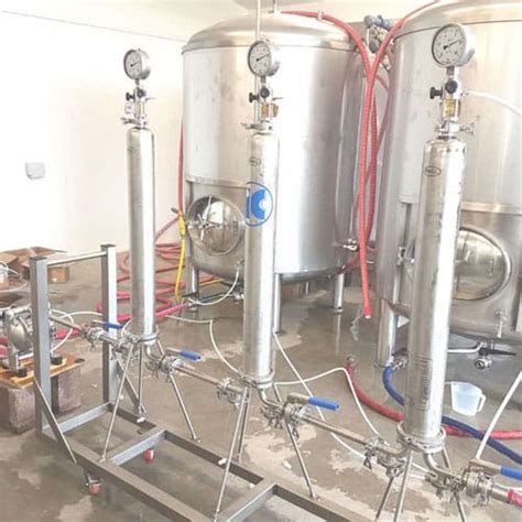 Canning Manual Can Filler And Seamer Machine For Microbrewery Beer Wine