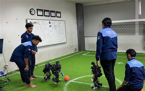 Sabet Enam Juara Tim Robot Its Berjaya Di Kri Wilayah Ii Kabar