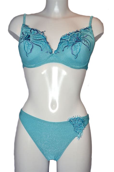 Barbara Wired Bikini Softcups D