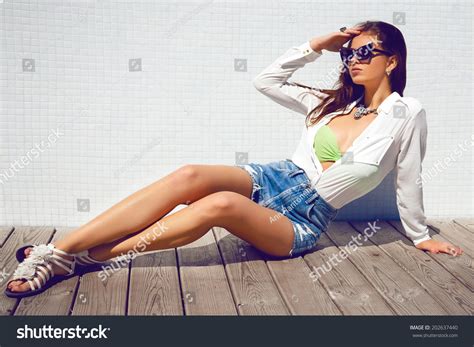 Hight Fashion Portrait Model Posing Outdoor Stock Photo 202637440 ...