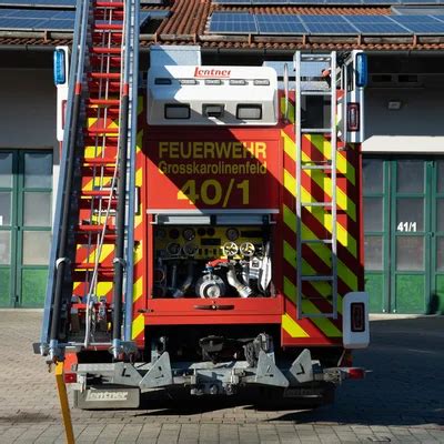 Fahrzeuge Freiwillige Feuerwehr Gro Karolinenfeld E V