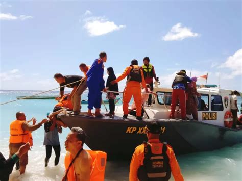 Tim SAR Cari Guru Yang Jadi Korban Hilang Kapal Terbakar Di Maluku