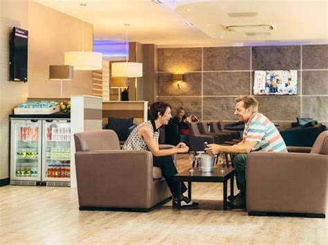 Edinburgh Airport Lounges | Save with SkyParkSecure