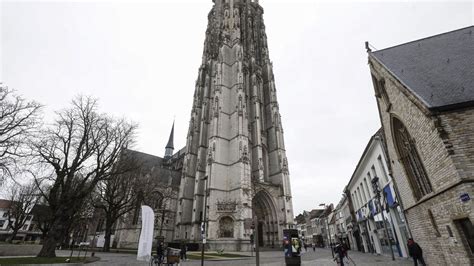 Un homme dune vingtaine dannées blessé après une fusillade dans un