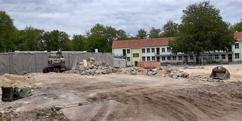 Erster Spatenstich Grundschule Heringsdorf