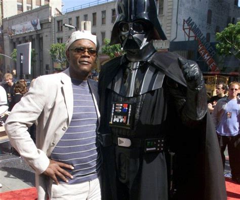 Mace Windu Alive, Samuel L. Jackson Says, Despite Plunge in 'Star Wars ...