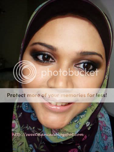 Make Up By Anna Ismail Smokey Eyes With Nude Lips Look