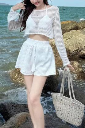 Bikini đi biển đẹp Made in Việt Nam