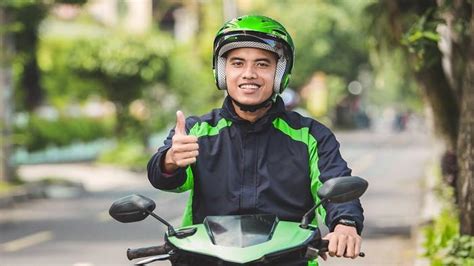 Mulai Dari Bansos Lansia Hingga Ojek Online Ojol Ini Daftar Blt Yang