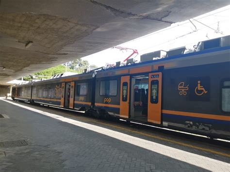 In Sicilia tre nuovi treni Pop in più per viaggiare in sicurezza le