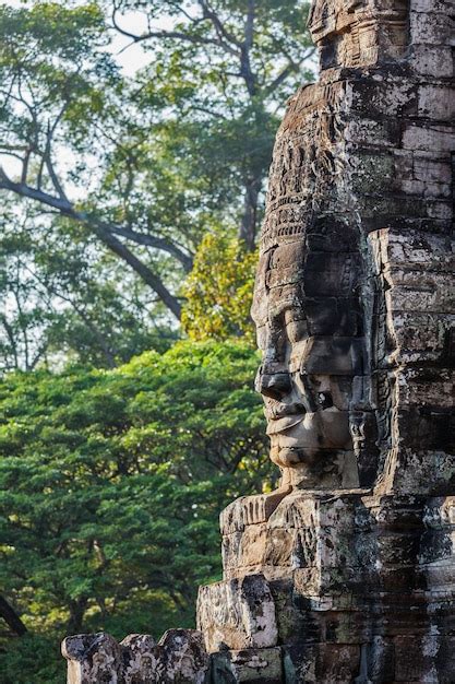 Premium Photo Face Of Bayon Temple Angkor Cambodia