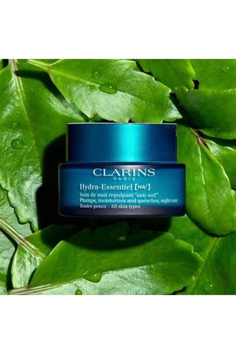 Clarins Hydra Essentiel Ha Rich Cream Ml Fiyat Yorumlar Trendyol