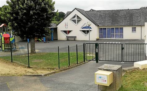 École Jacques Yves Cousteau Réorganisation après la fermeture dune