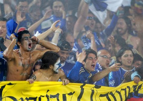 Hasta Con Machetes Hinchas De Nacional Y Millonarios Crearon Una