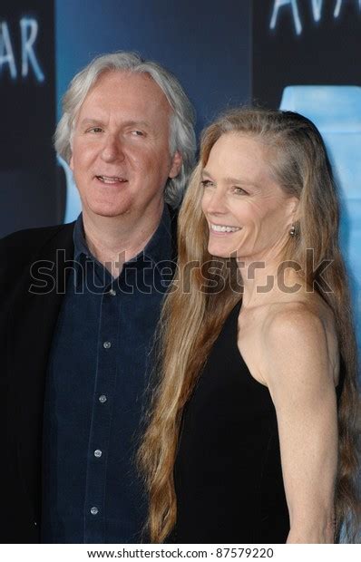 James Cameron Wife Suzy Amis Los Stock Photo 87579220 Shutterstock