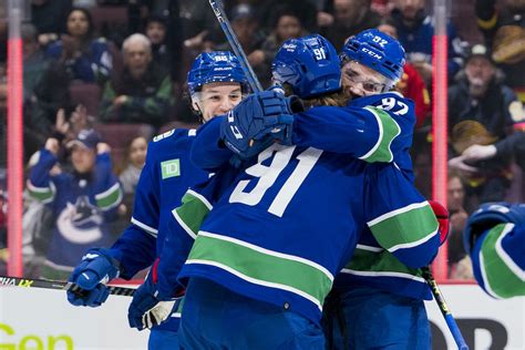 VIDEO: Two Canucks line combos we’d like to see before the season is over