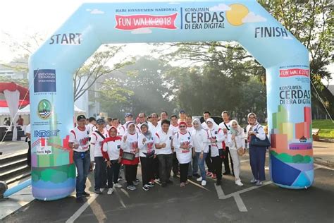 Cobalah Berjalan Santai Dan Berkeliling Ke Pantai Untuk Menghilangkan