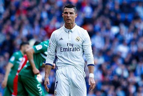 Real Madrid news: Cristiano Ronaldo gets angry at Gareth Bale after ...