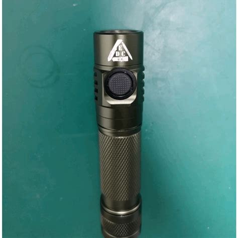 SC31 Pro now/soon available in green and blue : r/flashlight