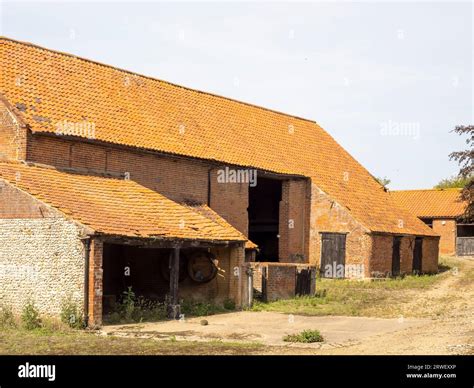 An Old Barn In Hindringham Norfolk UK Stock Photo Alamy