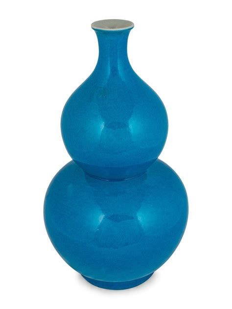 Bidlive A Chinese Turquoise Glazed Double Gourd Form Porcelain Vase