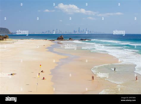 Elephant rock currumbin beach hi-res stock photography and images - Alamy