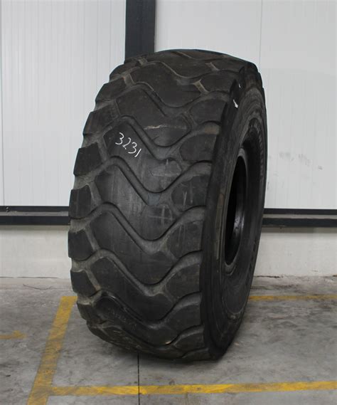 29 5R25 USED MICHELIN XHA2 216A2 L 3 TL 21MM 49 COSM REP 3231 Heuver