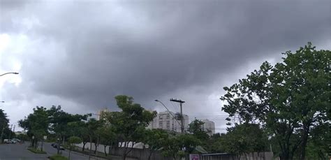 Previsão Do Tempo Para O Réveillon Em Rondônia Chuva E Trovoadas Na Virada