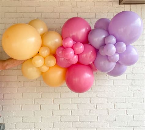 Spring Balloon Garland In Balloon Garland Balloons Diy Balloon