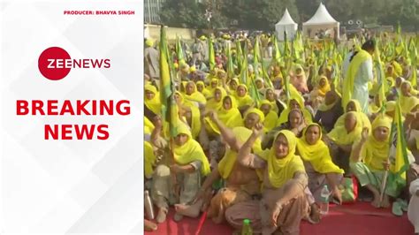 Farmer Protest Kisan Mahapanchayat In Delhis Ramlila Maidan For Msp