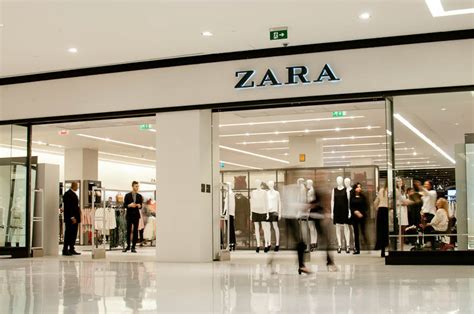 Zara Shopping Jk Está Um Luxo Conheça A Loja E Um Pouco Da História