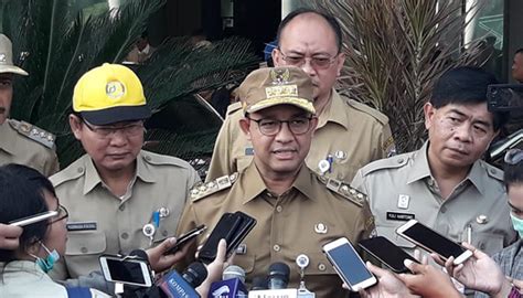 Anies Bekukan NJOP Pulau Reklamasi MONITOR