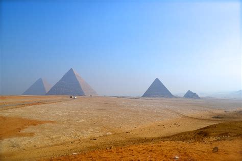 Stories Under the Pyramids: Lives Threatened by Egypt’s Revolution ...