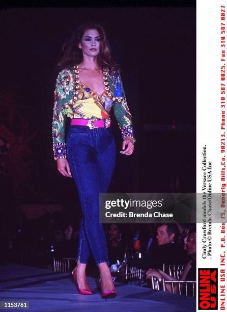 2,567 Cindy Crawford Runway Stock Photos, High-Res Pictures, and Images