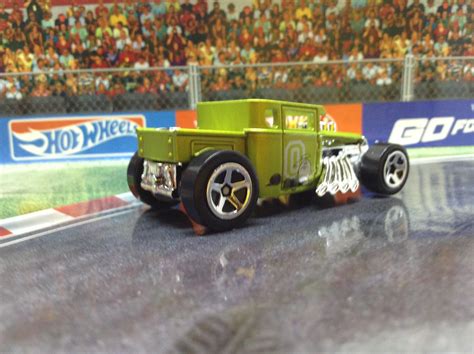 Julian S Hot Wheels Blog Bone Shaker Charlie Brown Peanuts