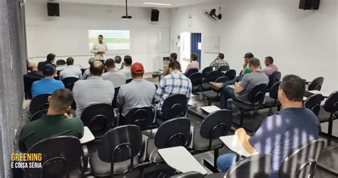 Encontro citricultores discute manejo e estratégias para o greening