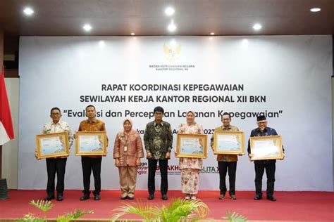 Pemkab Tanah Datar Raih Bkn Award Top Satu