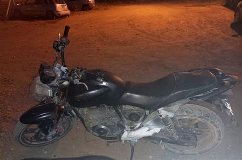 En cuatro allanamientos la Policía secuestró una moto autopartes y