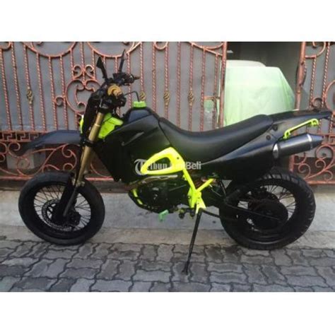 Supermoto Built Up Hyosung RX 125 DOHC Tahun 2008 Mesin Standart Di